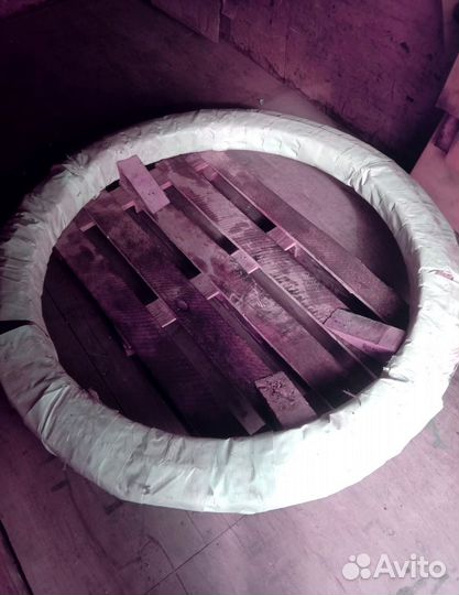 Robex 320 LC Поворотный круг Хундай R 330-9