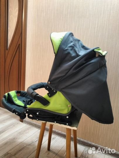 Продаю детскую коляску