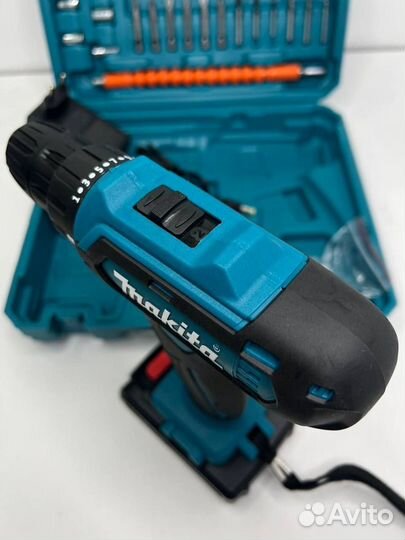 Шуруповерт makita 18v