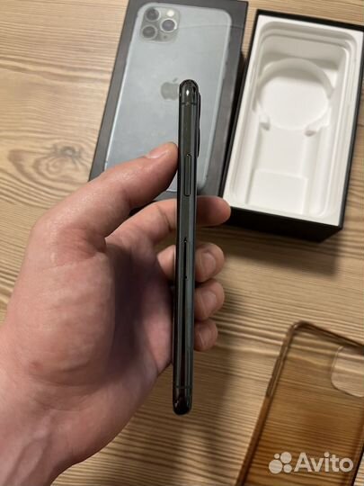 iPhone 11 Pro, 64 ГБ