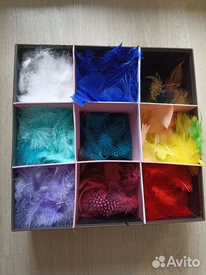 Перья для рукоделия