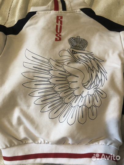 Спортивный костюм