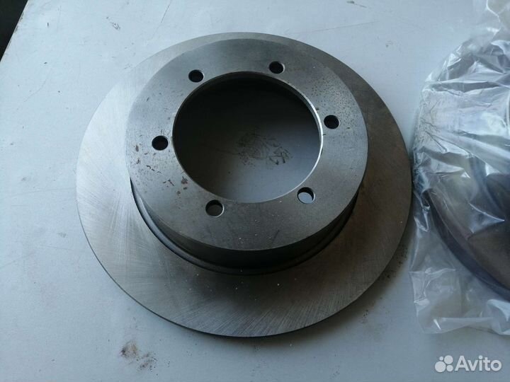 Диск тормозной задний nissan Cabstar 06-09 DP107