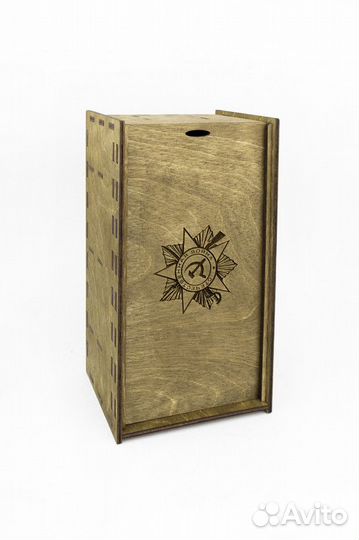 Деревянные коробки с крышкой