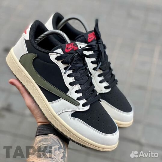 Travis Scott x Nike Air Jordan 1 Lux