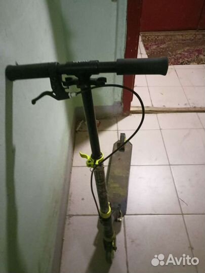 Двух колесный самокат oxelo