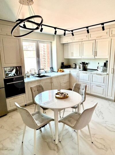 3-к. квартира, 75 м², 10/16 эт.