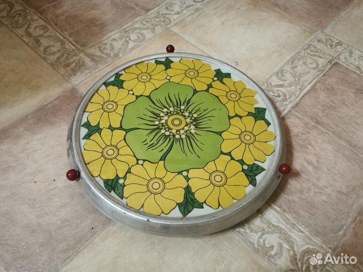 Тортовница вращающаяся