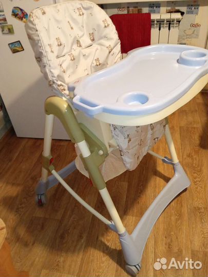Стульчик для кормления