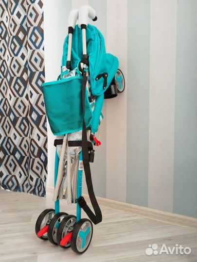 Прогулочная коляска трость новая
