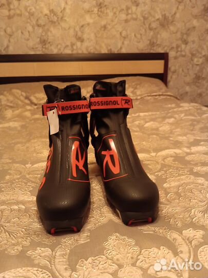 Лыжные ботинки коньковые rossignol