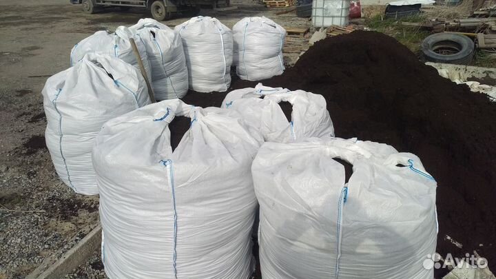 Плодородный грунт Чернозем в мешках