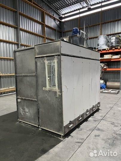 Обеспыливающая кабина для шлифовальных работ