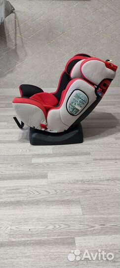 Автомобильное детское кресло от 0 до 18 кг