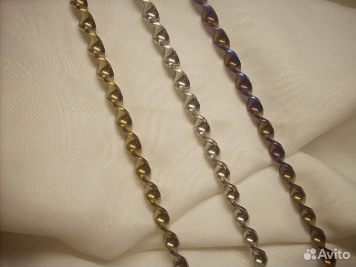 Ёлочное украшение из титана 