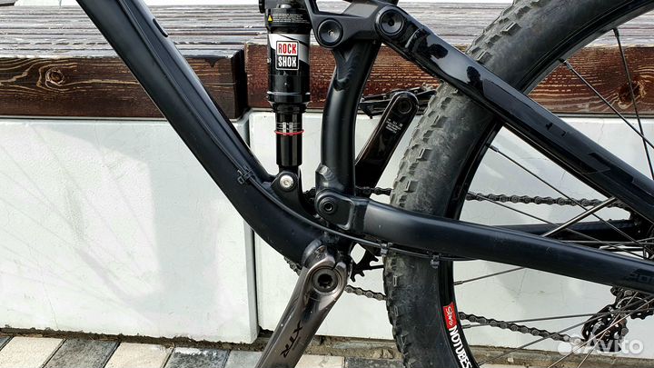 Polygon trid ZZ (2020)