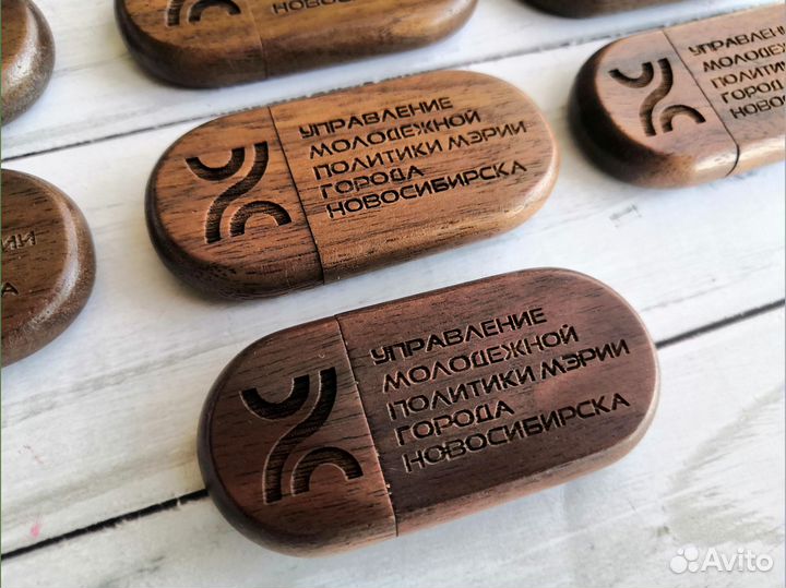 USB с логотипом организации