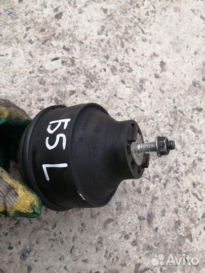 Подушка Двигателя Пассат Б5 1.8 8D0199379S