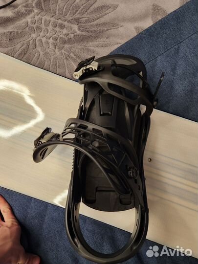 Крепления для сноуборда burton