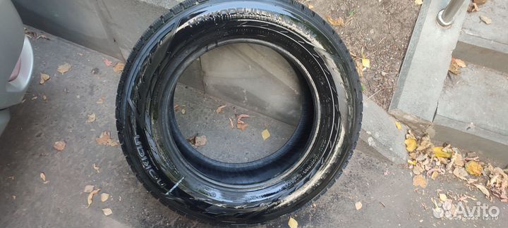 Nokian Tyres Hakkapeliitta R2 SUV 215/65 R16 102R