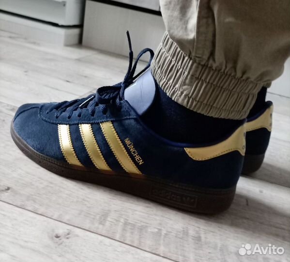 Adidas originals Munchen Spezial, UK 8,5 - 42 RU