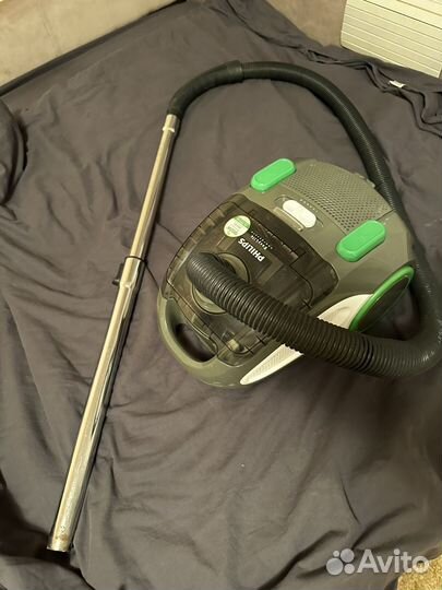 Пылесос philips