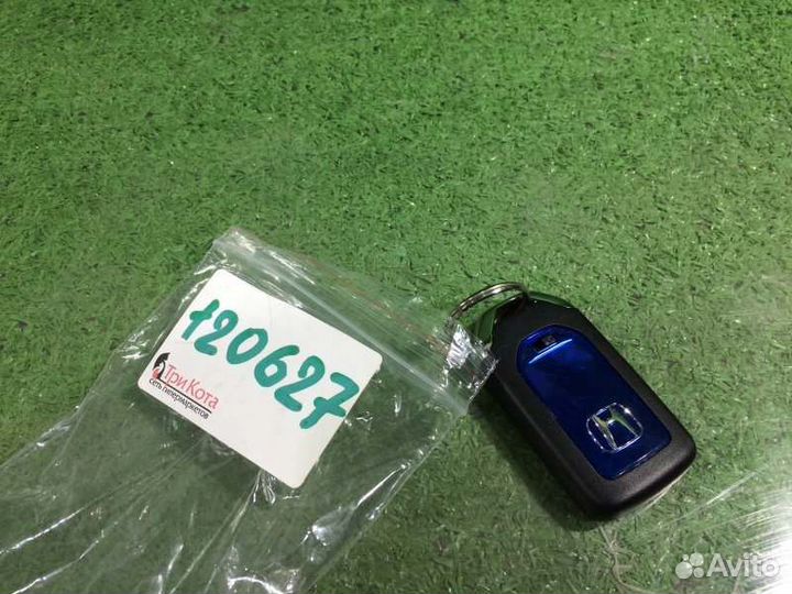 Ключ зажигания Honda Shuttle GP7 LEB 2016