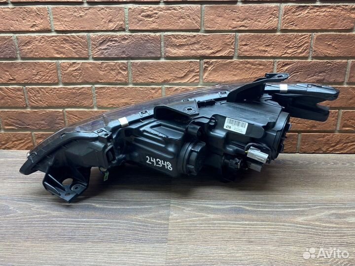 Фара правая Mitsubishi Outlander GF 2015-2018