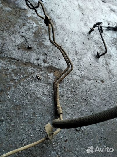 Трубка гур ford mondeo 2