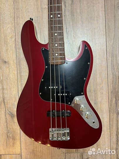 Fender aerodyne jazz bass