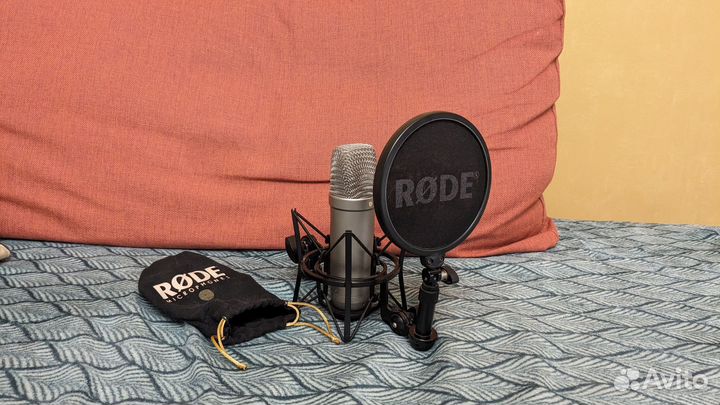 Студийный микрофон Rode NT 1 A