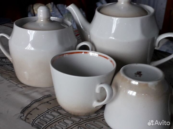 Фарфор Дулево. Блюдо, чайник, сахарница Добруш