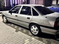 Opel Vectra 2.0 MT, 1995, 320 000 км, с пробегом, цена 240 000 руб.