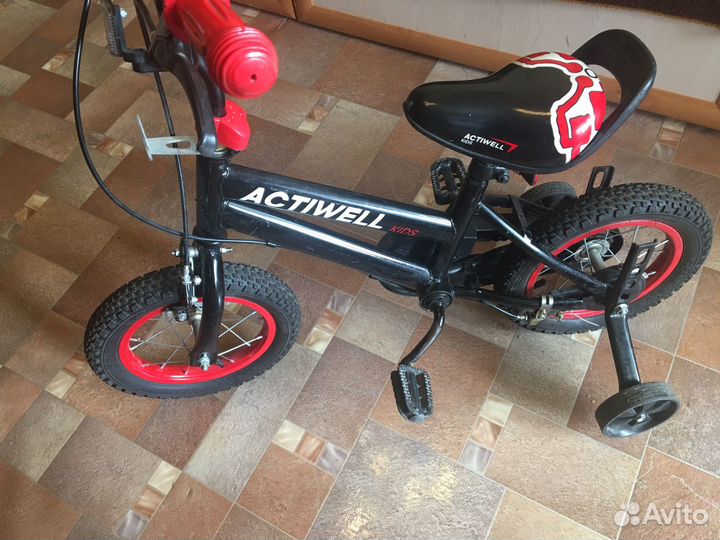 Детский велосипед 16