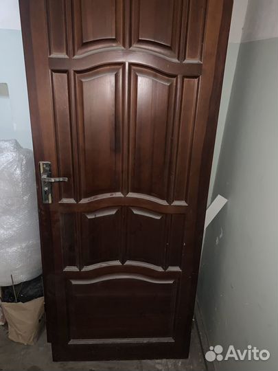 Двери межкомнатные деревянные