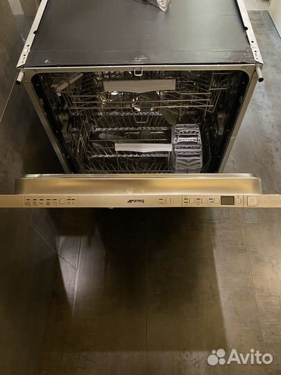 Посудомоечная машина smeg