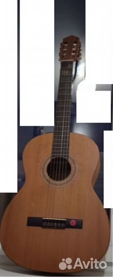 Сremona classic guitar 371 4/4