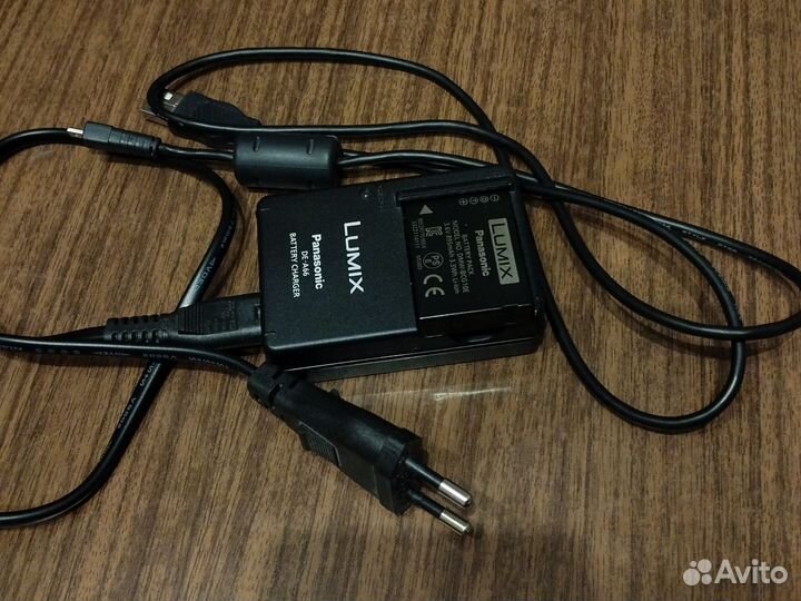 Panasonic DMC-TZ8 Компактный фотоаппарат