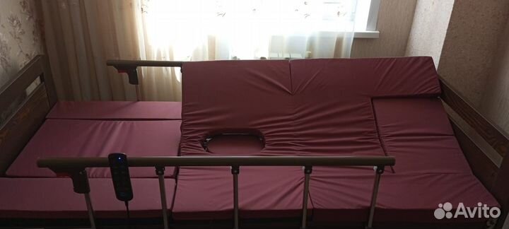 Медицинская кровать для лежачих больных бу