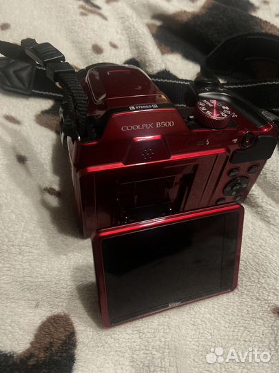 Зеркальный фотоаппарат nikon B500