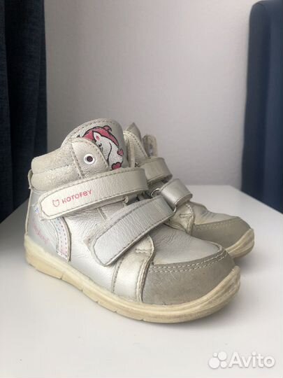 Ботинки демисезонные для девочки 25 размер