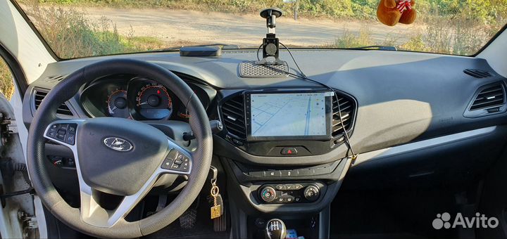 LADA Vesta 1.6 МТ, 2019, 90 000 км