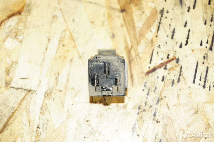 Реле Yamaha XJR400