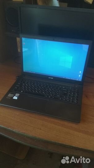 Продам ноутбук DNS W650EH