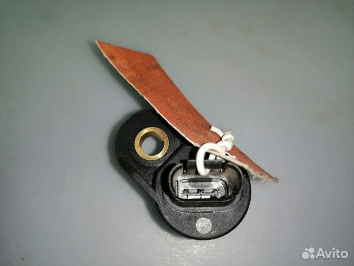 Датчик положения распредвала BMW X3 E83