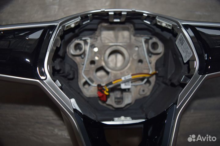 Новый сенсорный руль R-Line Tiguan 2 Touareg CR7