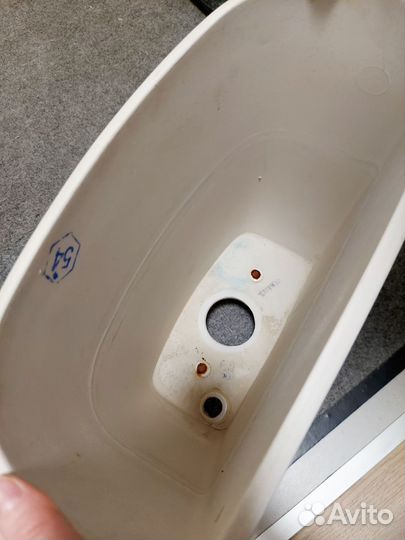 Бачок для унитаза б/у cersanit