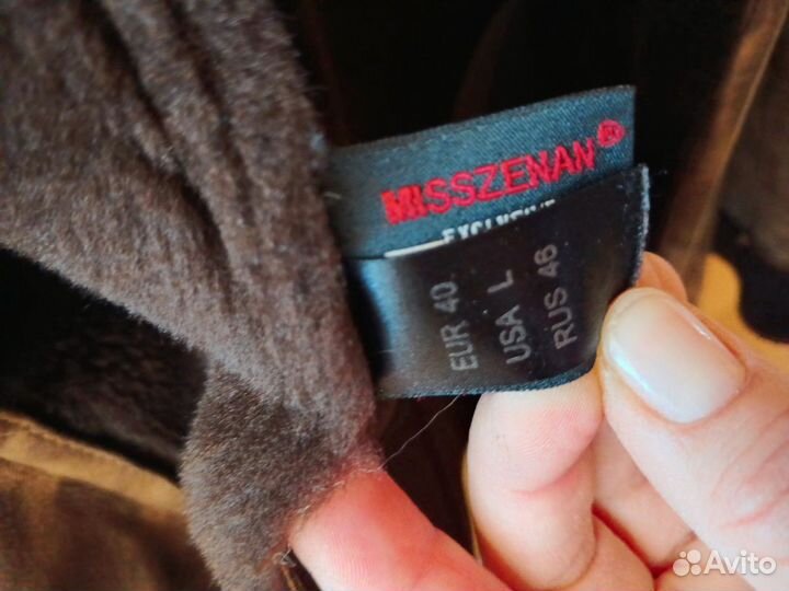 Дубленка натуральная женская с капюшоном 46р