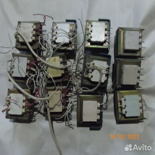 Понижающие трансформаторы разные