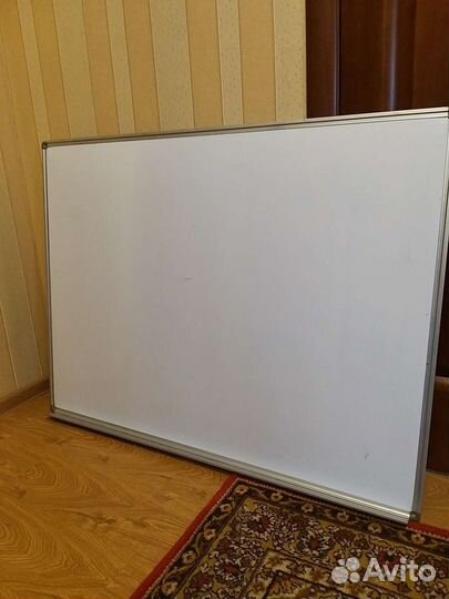 Магнитно-маркерная доска